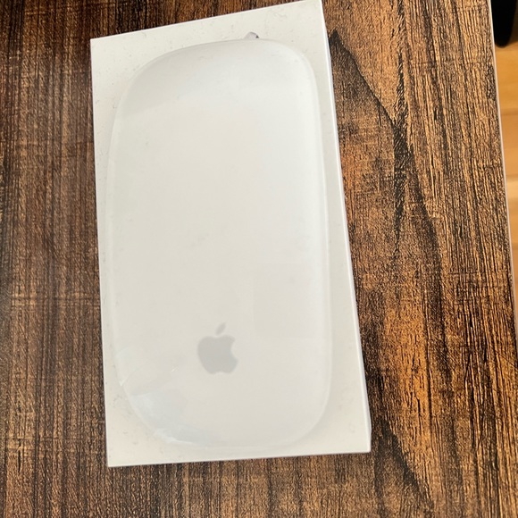 Apple Magic Mouse - Picture 3 of 3